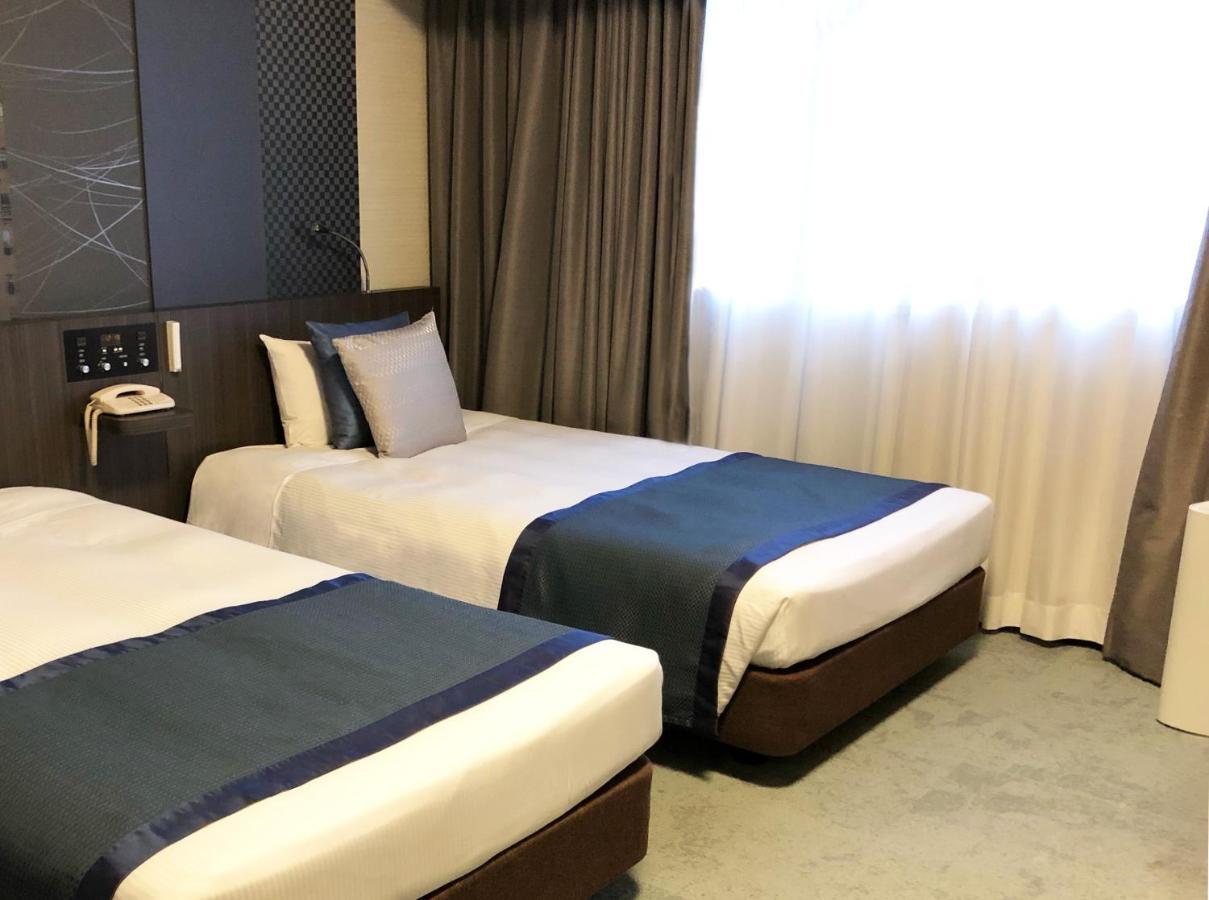 อาร์ท โฮเทล นาริตะ Hotel ภายนอก รูปภาพ